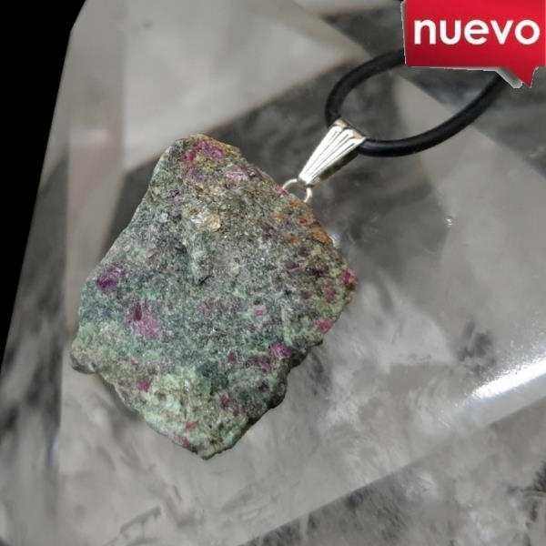 Colgante Masivo Rubi Con Zoisita – Promineral